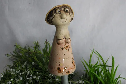Oma-Zaunhocker Oma-Zaunhocker